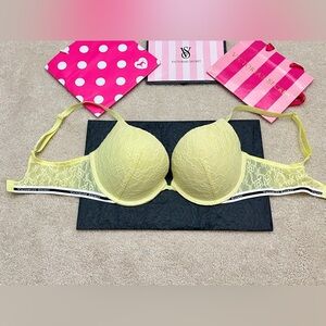 2015 Victoria’s Secret Very Sexy yellow lace logo band Padded Push Up Bra 36D
